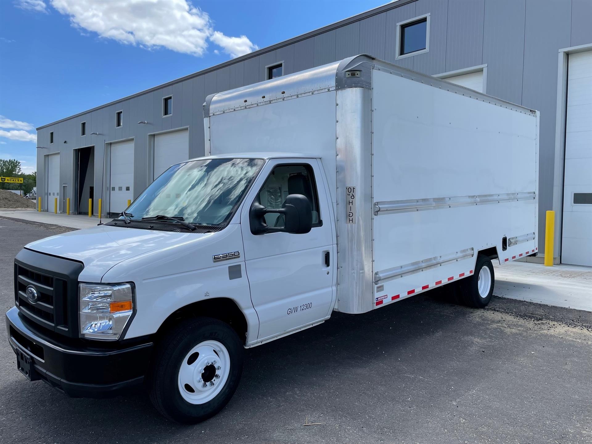 Ford Econoline 2018 - WMI Trucks